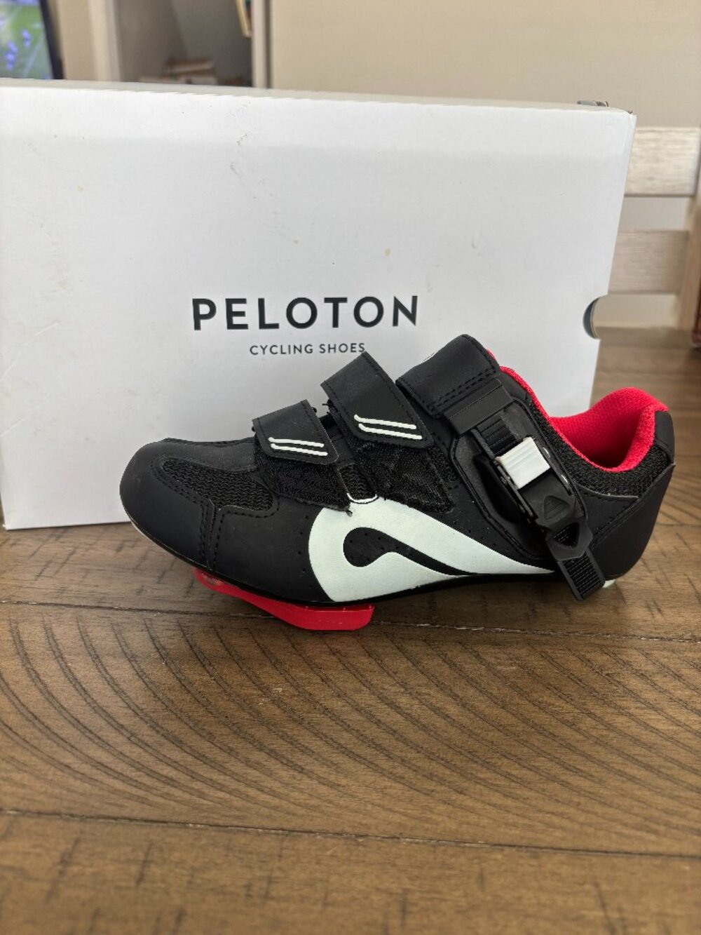 Peloton Original Cycling Shoes Size 36 Women’s 5 Black Red w/ Cleats & Box